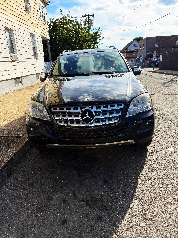 Mercedes-Benz Clase ML (W164) SUV - Negro